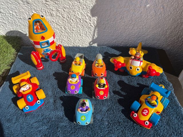 Coches y vehículos Wow COMO NUEVOS!