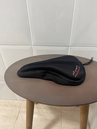 Nuevo: Sillin bici BTWIN confort gel. Sin estrenar