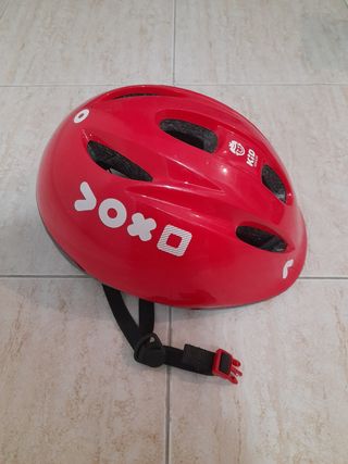 Patines en línea + protecciones + casco