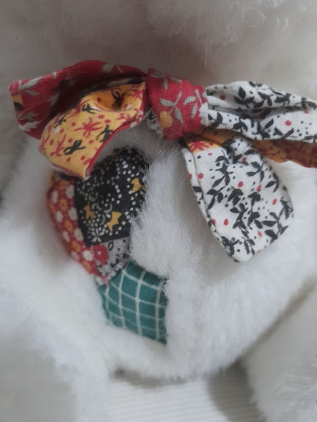 Peluche vintage orso bianco con fiocco h 24 cm