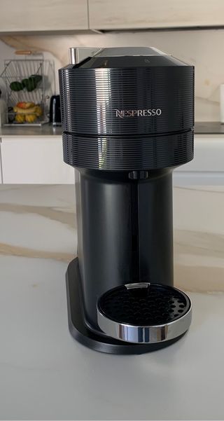 cafetera Nespresso Vertuo next
