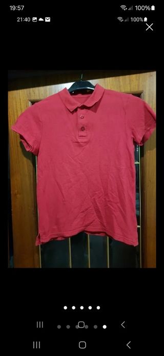 Diferentes camisetas y blusas tallas S