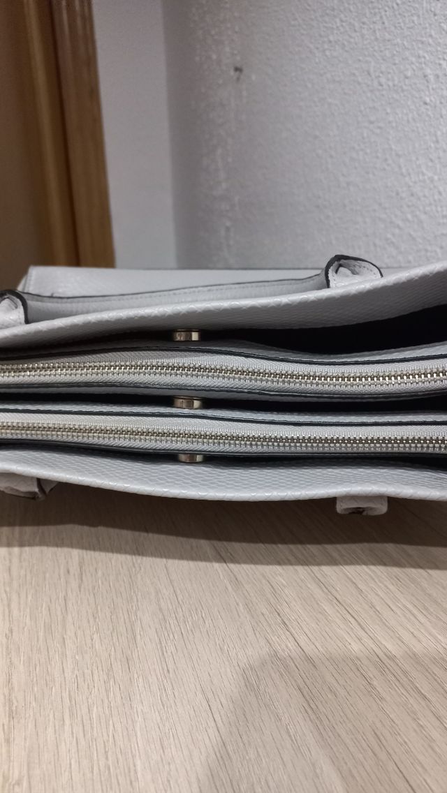 Bolso grande, Parfois