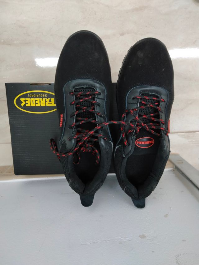 Zapatillas 39 de Trabajo Negras Paredes