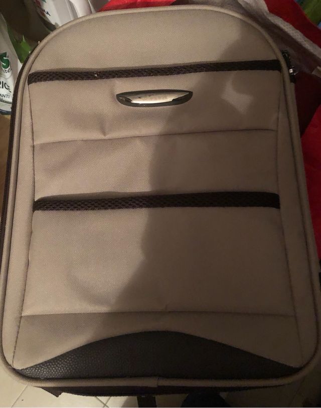 Zaino semirigido porta pannolini/biberon