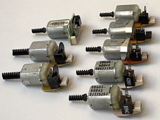 Pequeño motor eléctrico 6V cc