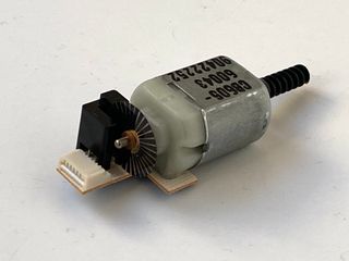 Pequeño motor eléctrico 6V cc