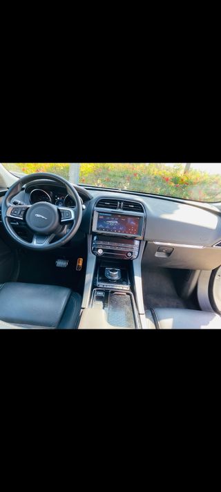 Jaguar F-Pace 2019