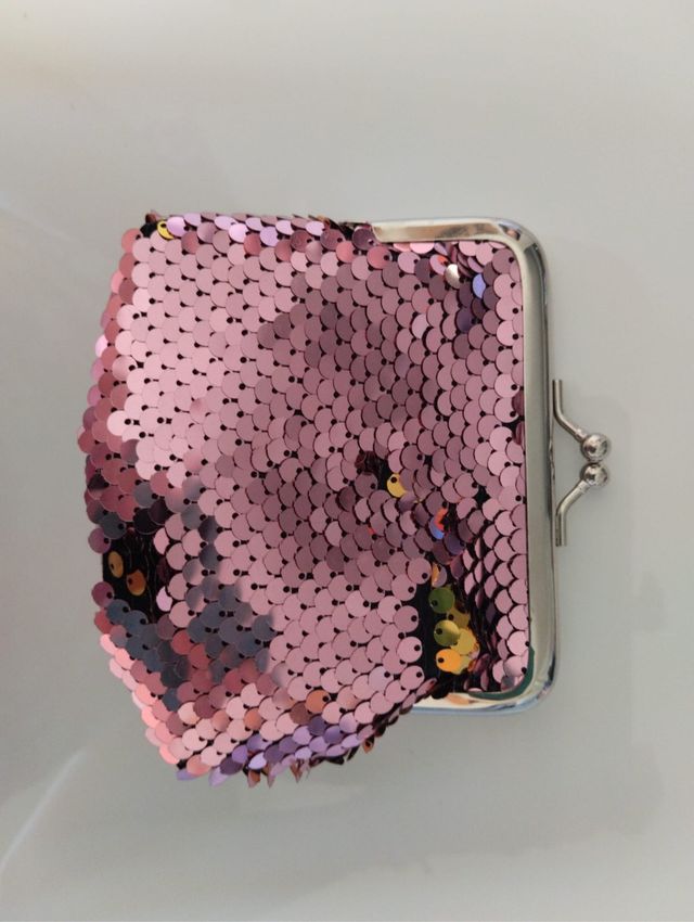 Zainetto, portamonete e cerchietto con paillettes