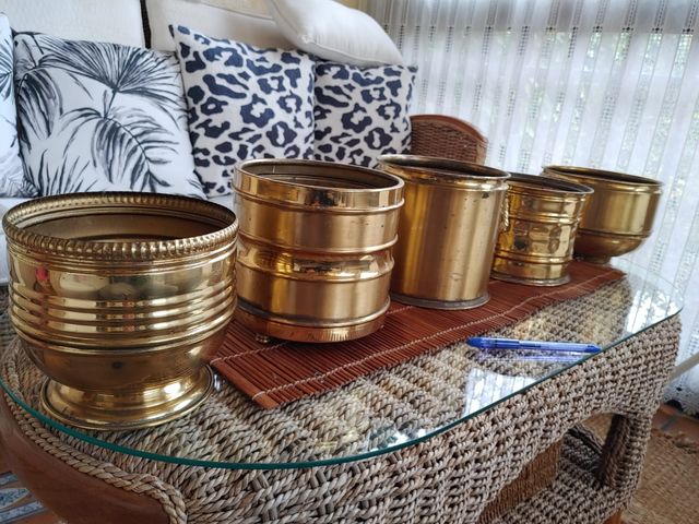 Adornos de latón varios