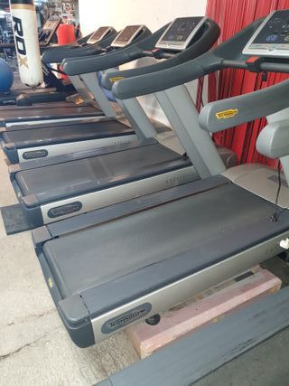 bicicletta reclinata, bici ellittica, cinture technogym, reggiseno,