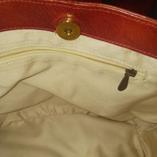 Bolso de mano de piel