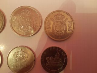 LOTE #1, de 8 monedas
