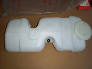 Depósito limpiaparabrisas y lavafaros Renault 18