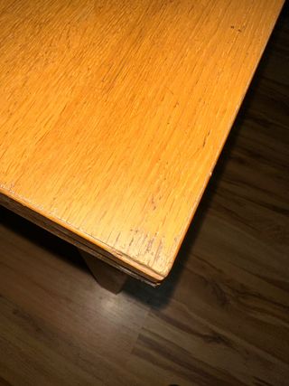 Mesa extensible y sillas