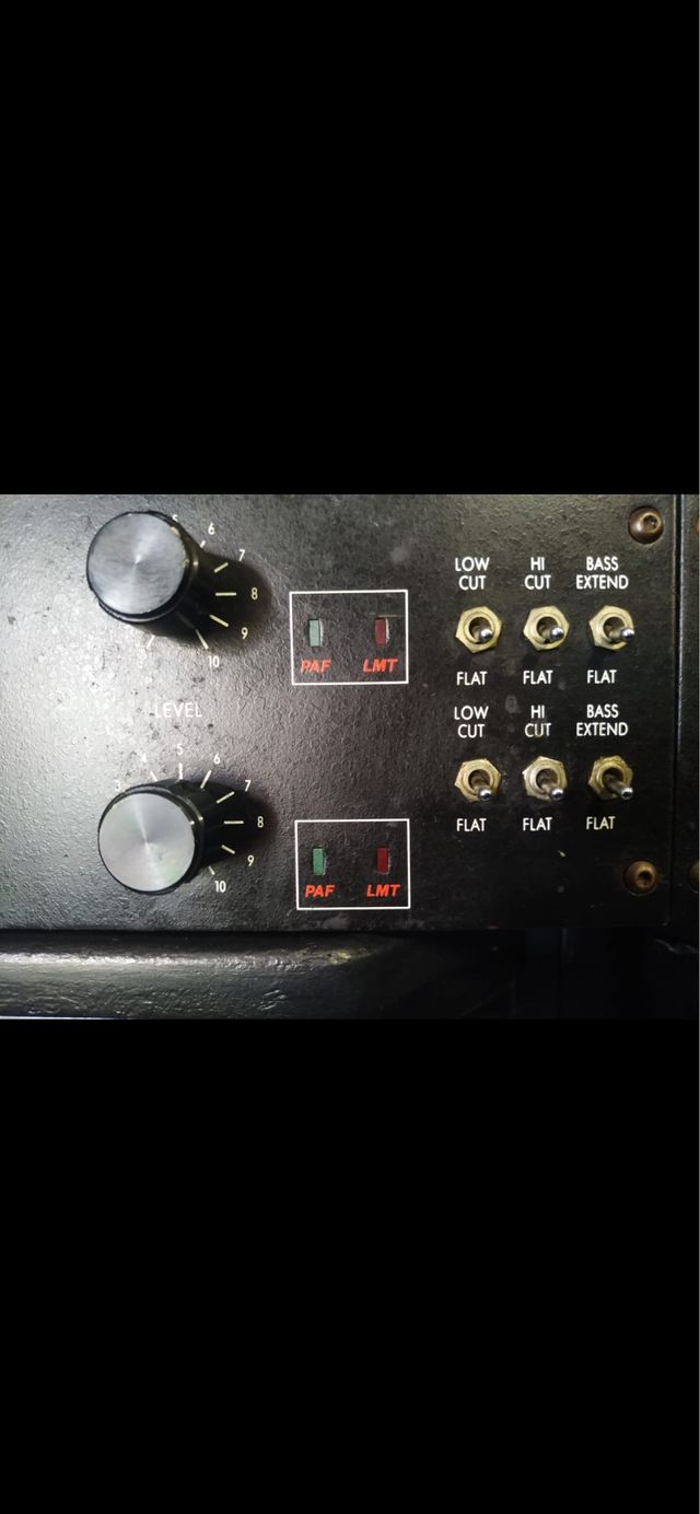 equipo de sonido... ((CAMBIO))