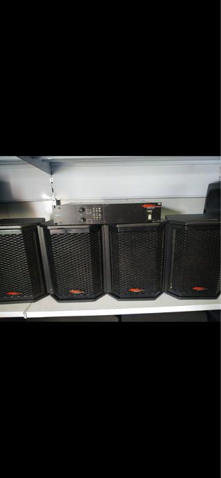 equipo de sonido... ((CAMBIO))