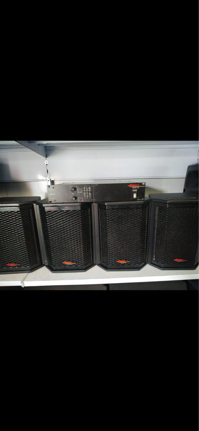 equipo de sonido... ((CAMBIO))