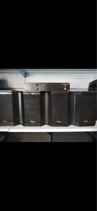 equipo de sonido... ((CAMBIO))