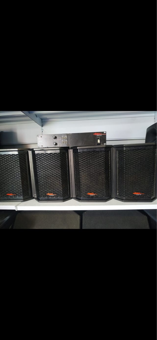 equipo de sonido... ((CAMBIO))