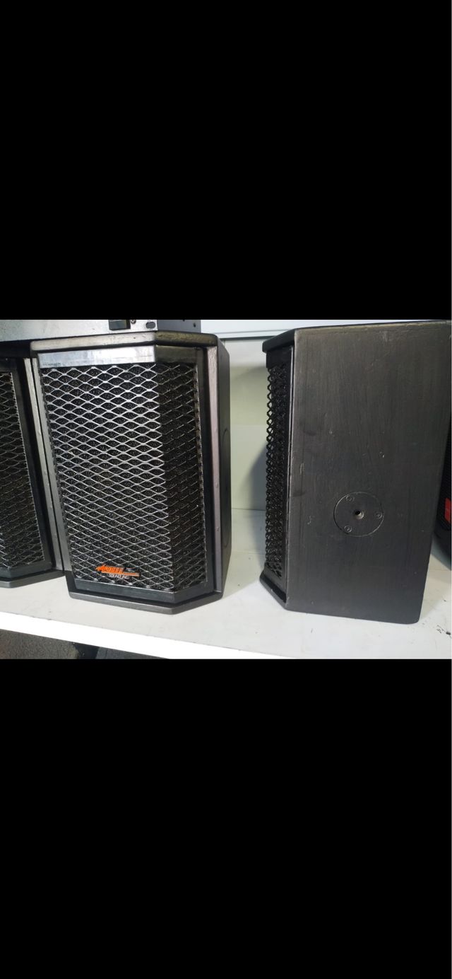 equipo de sonido... ((CAMBIO))