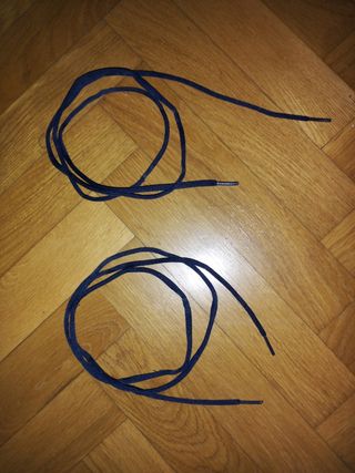 Cordones azules zapatillas padel 
