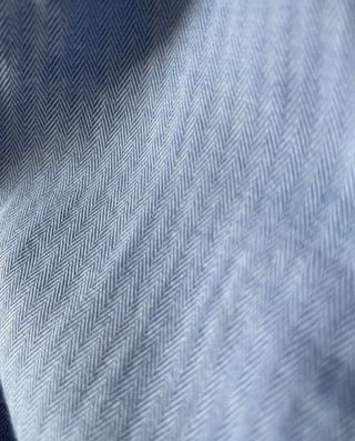 Camisa diseño con coderas