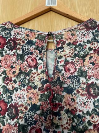 Vestido fluido de flores