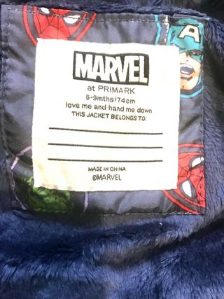 BUZOS DE INVIERNO MARVEL. TALLA 6-9 meses