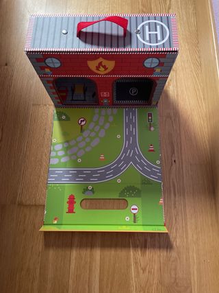 estacion bomberos de madera