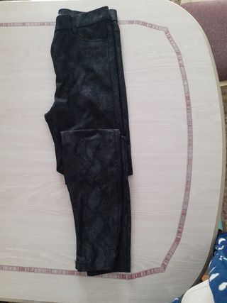 Pantalón  Zara 