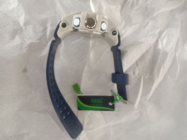 Reloj digital y analógico