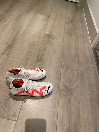 Botas futbol niñ@s multitaco PUMA talla 36