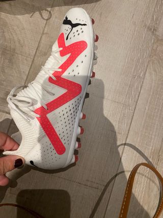 Botas futbol niñ@s multitaco PUMA talla 36