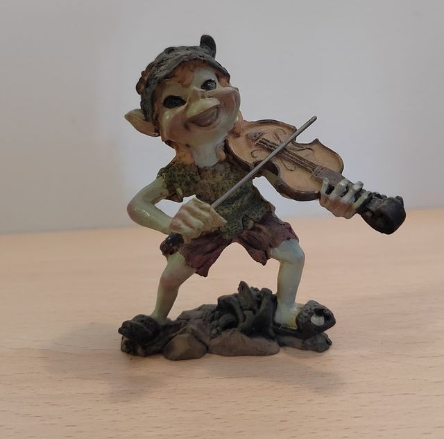 Elfo - gnomo - folletto Pixies