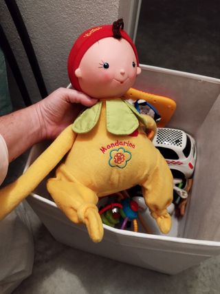 Cajas juguetes primera infancia