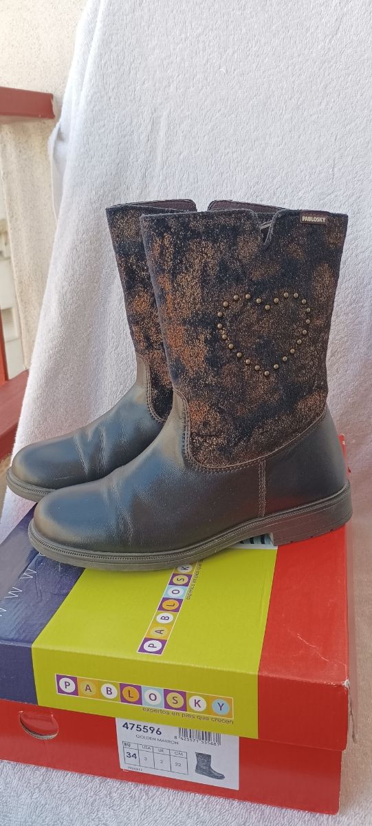 Stivali da bambina Pablosky 34 in pelle come nuovi