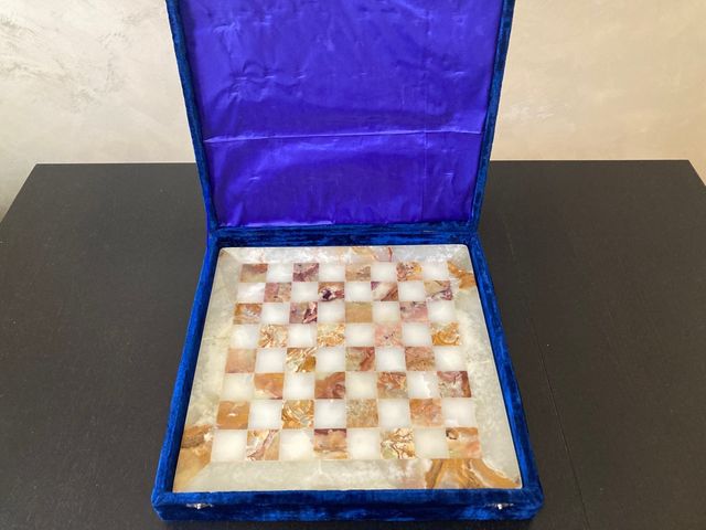 Ajedrez de mármol hecho a mano artesanal.