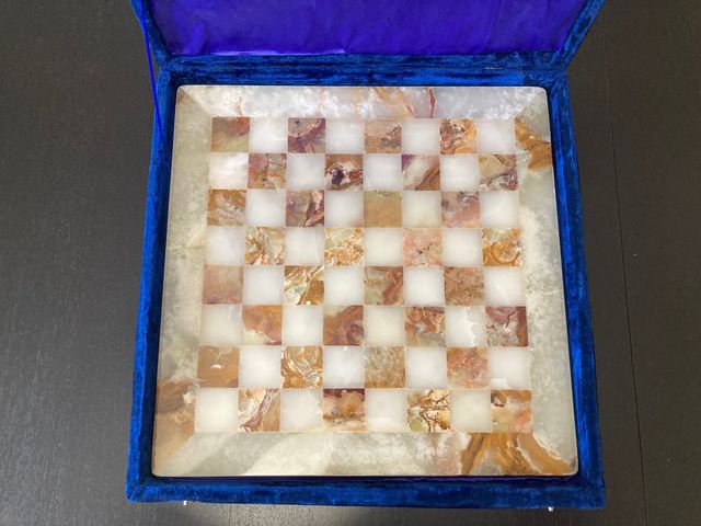Ajedrez de mármol hecho a mano artesanal.
