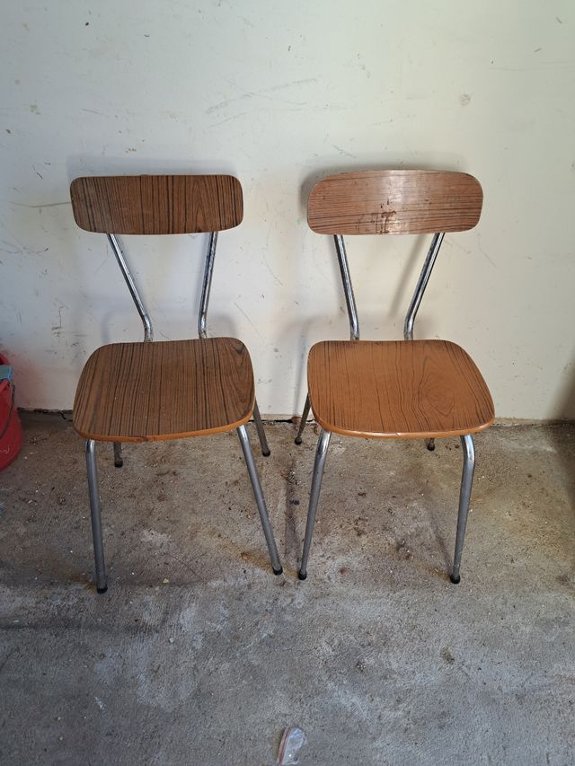 2 Sillas cocina antiguas