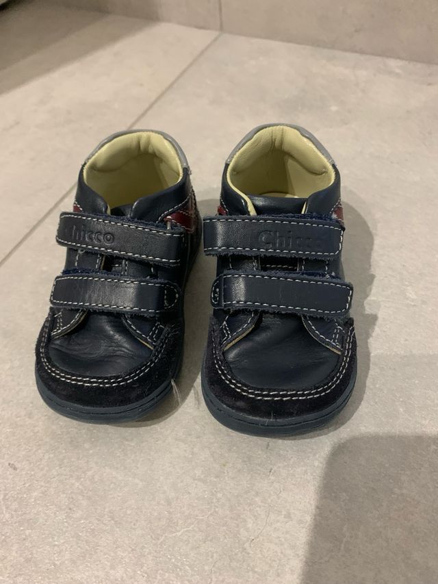 scarpe bambino Chicco n. 19