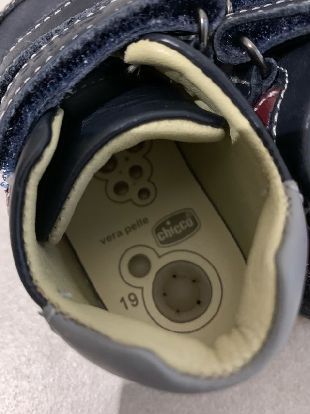 scarpe bambino Chicco n. 19