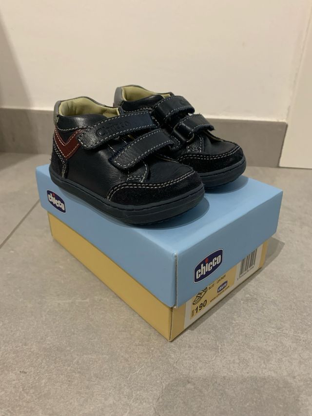 scarpe bambino Chicco n. 19