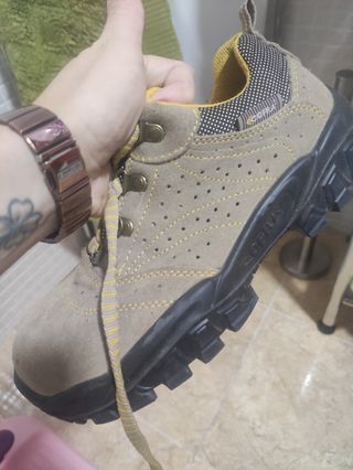 Zapatos de trabajo 