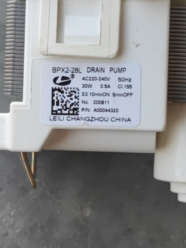 Bomba desagüe lavavajillas AEG