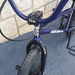 Bicicleta BMX Indestructible 2020