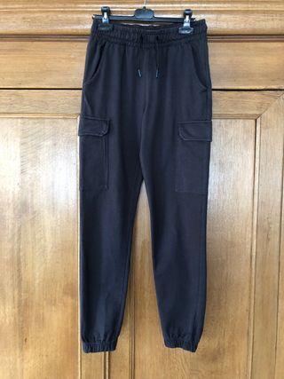 Pantalón chándal talla XS .