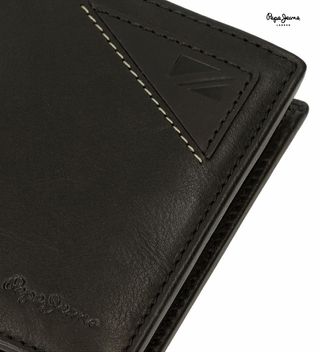 CARTERA PEPE JEANS STRIKING VERTICAL NEGRO