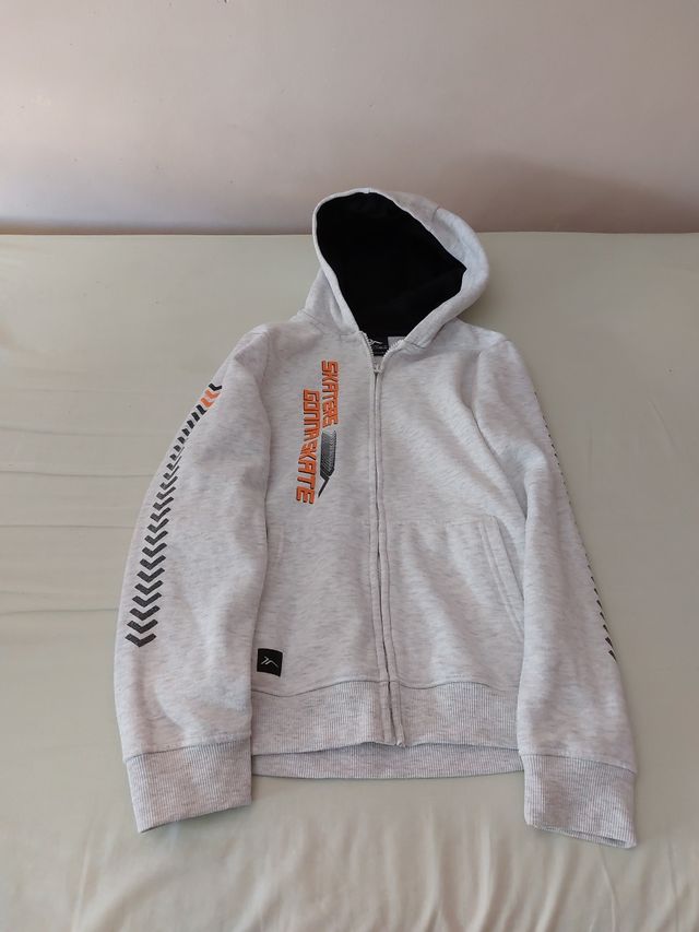 Sudadera niño con cremallera, talla 12 años.