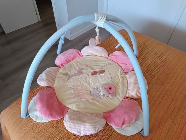 Gimnasio bebe, cambiador y otras
